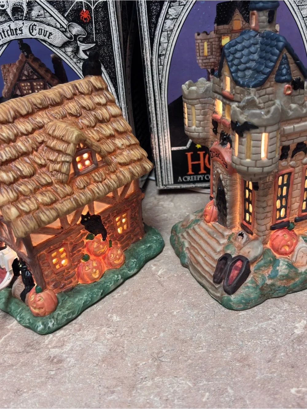 2-VTG Creepy Hollow Witches Cove&Draculas Castle Lighted Halloween House Midwest